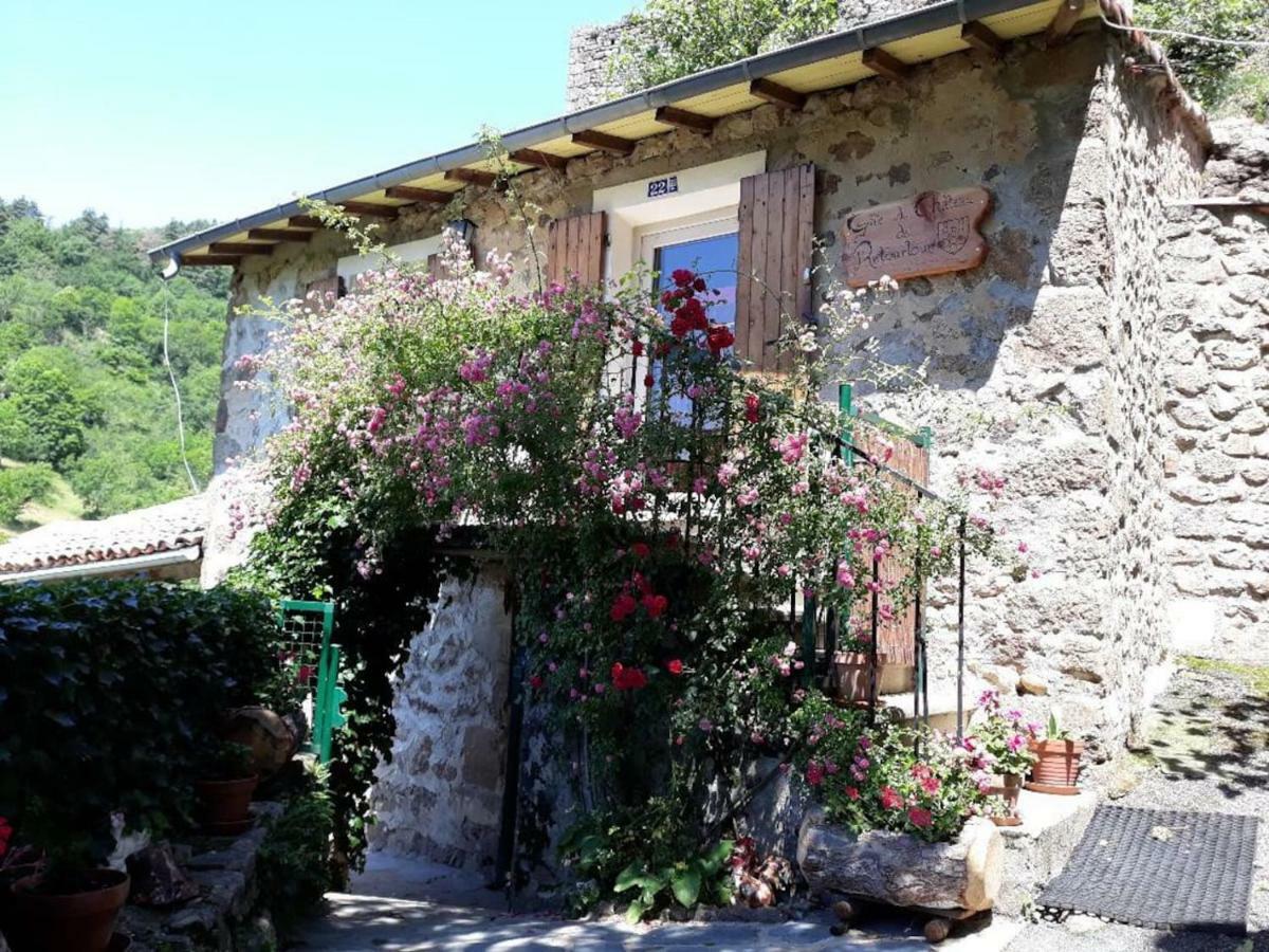 Gîte du Château de Retourtour Lamastre Exterior foto